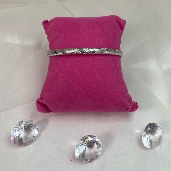 925 STERLING SILVER VINTAGE twisted textured bangle bracelet - Picture 2 of 10